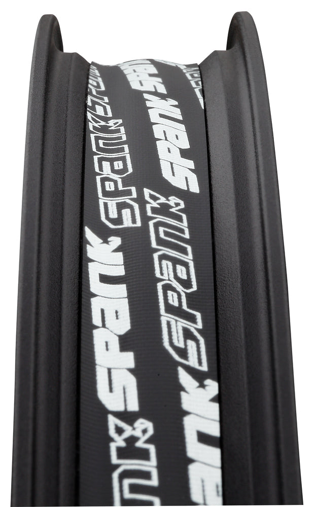 Spank Spoon 32 Rim 32H - Black 26in