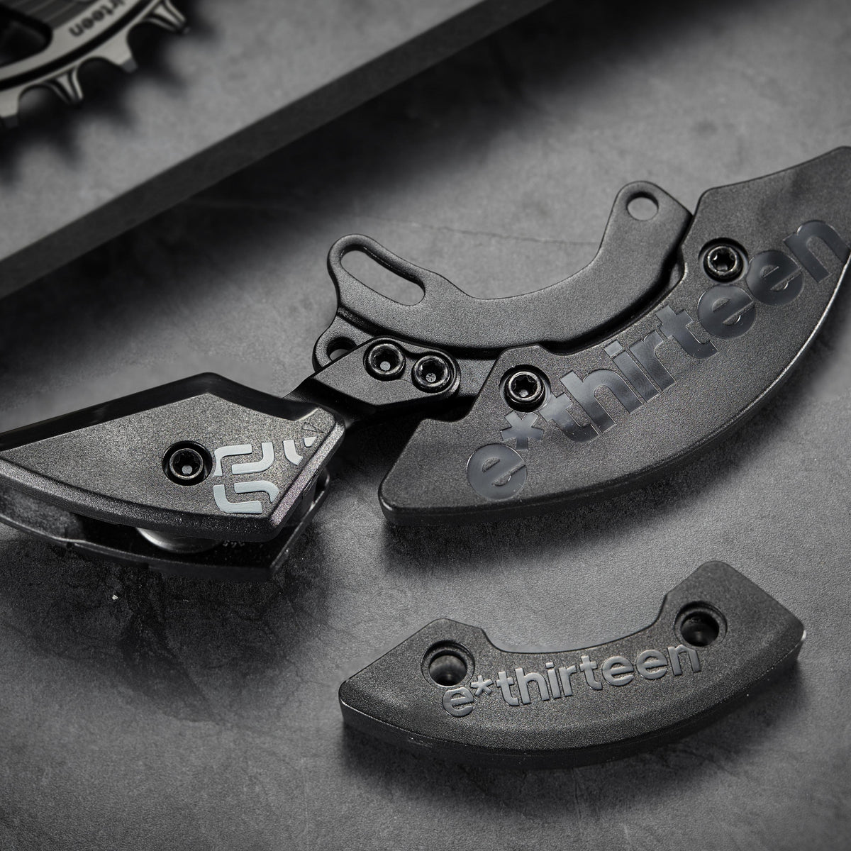e*thirteen Vario Downhill lower chainguide for high idler bikes