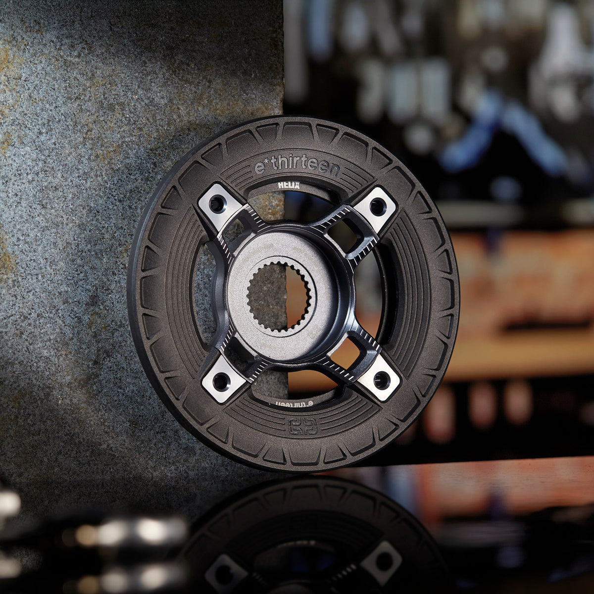 e*thirteen Turbocharger Race e*spec spider, bashguard and chainring