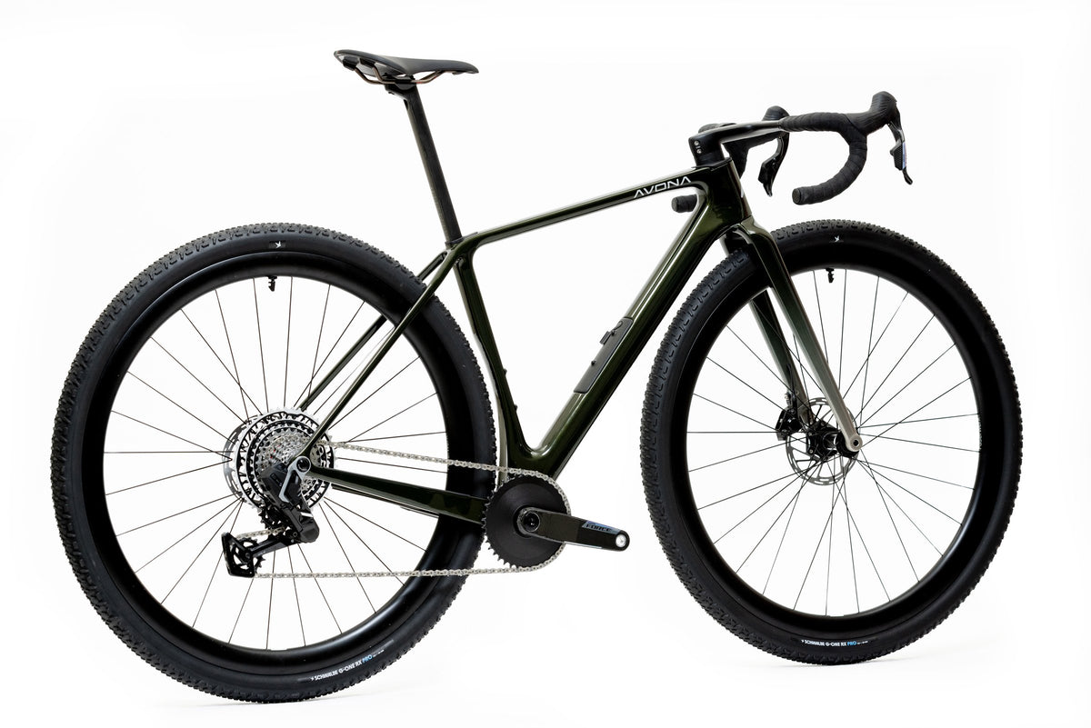 Avona Callis 32 in Deep Olive, drive side