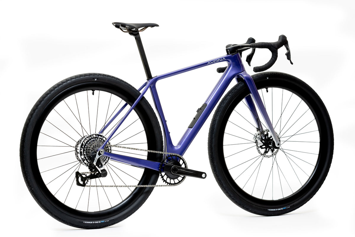 Avona Callis 32 in Ultra Violet, drive side
