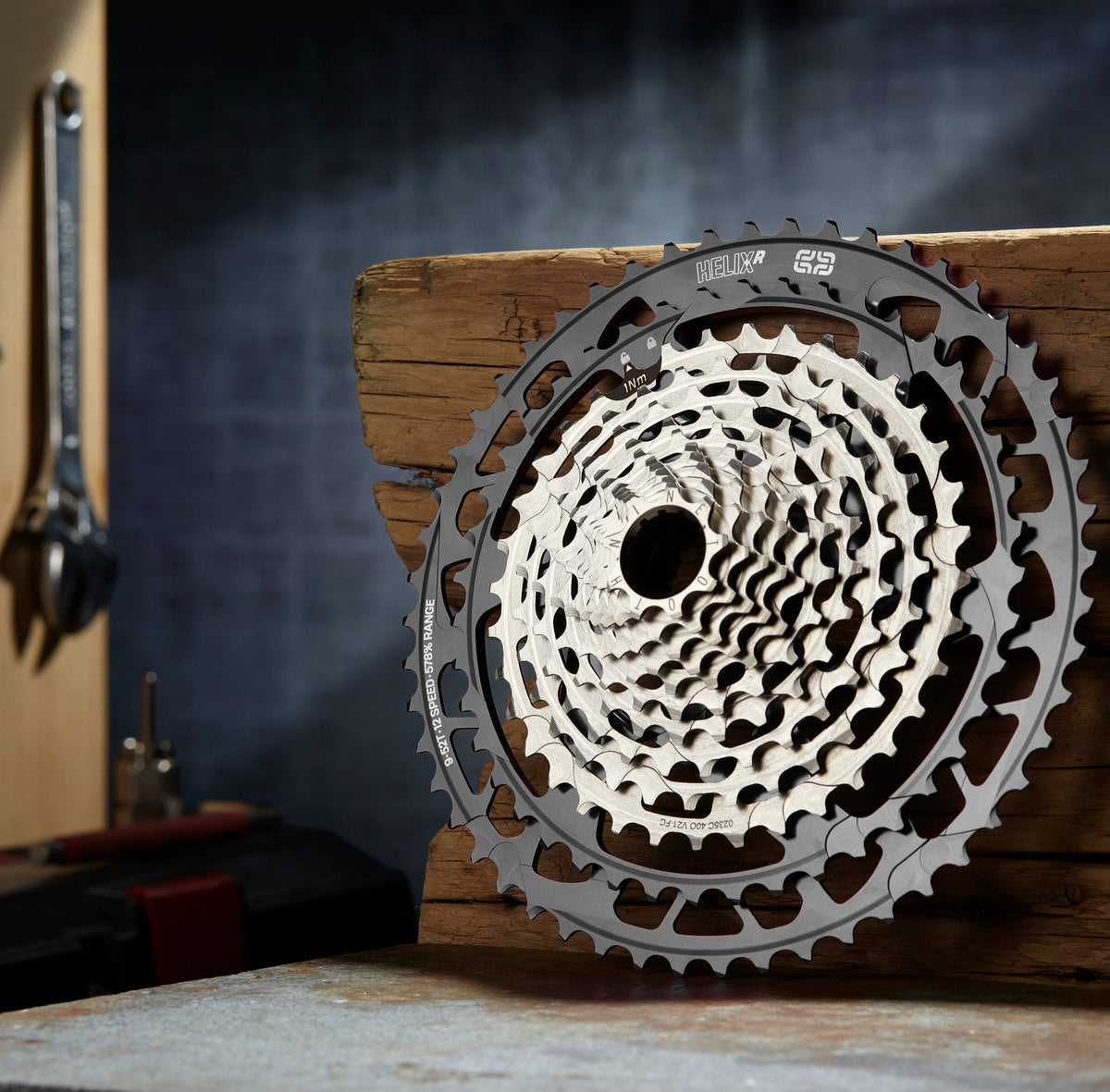 e*thirteen Helix Race cassette clusters