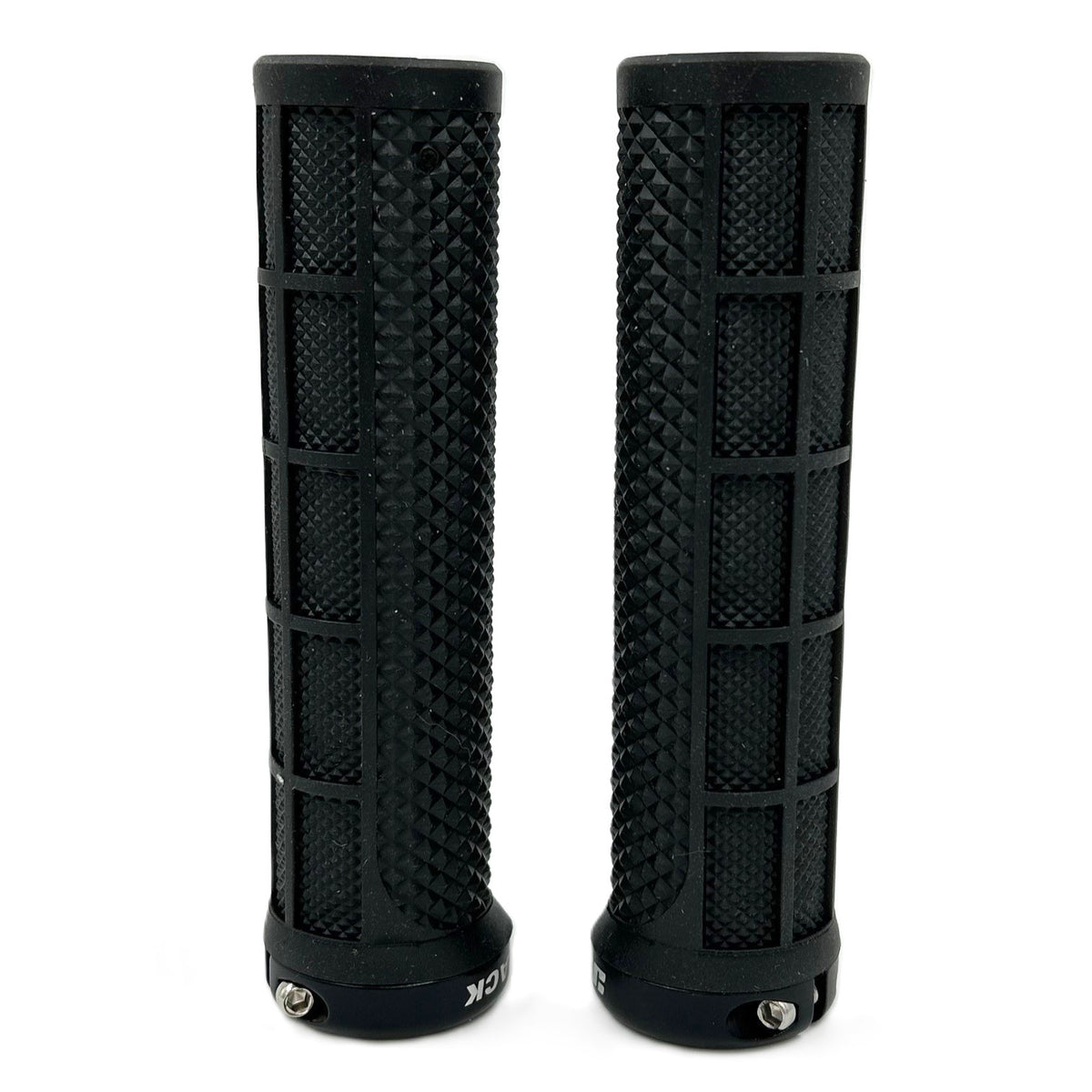 JetBlack Staple grips in Black/Black Rings