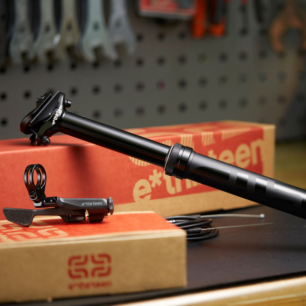 e*thirteen Vario Infinite dropper post